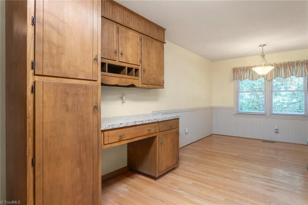 914 Ferndale Drive Thomasville, NC 27360
