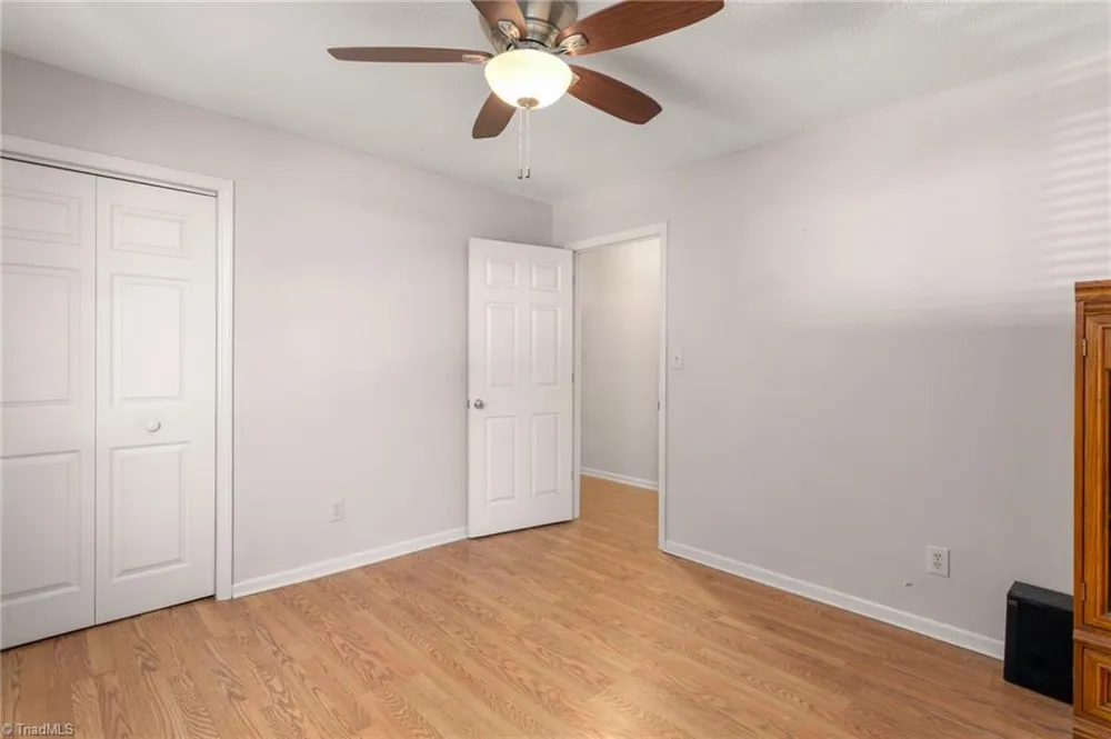 914 Ferndale Drive Thomasville, NC 27360