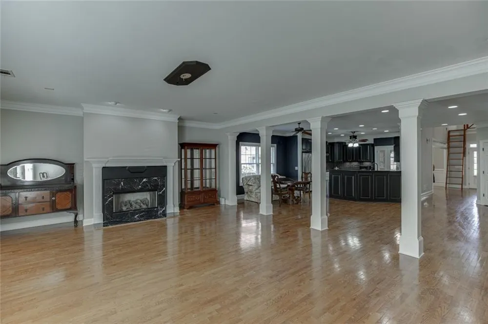 2727 Bearcreek Place Buford, GA 30519
