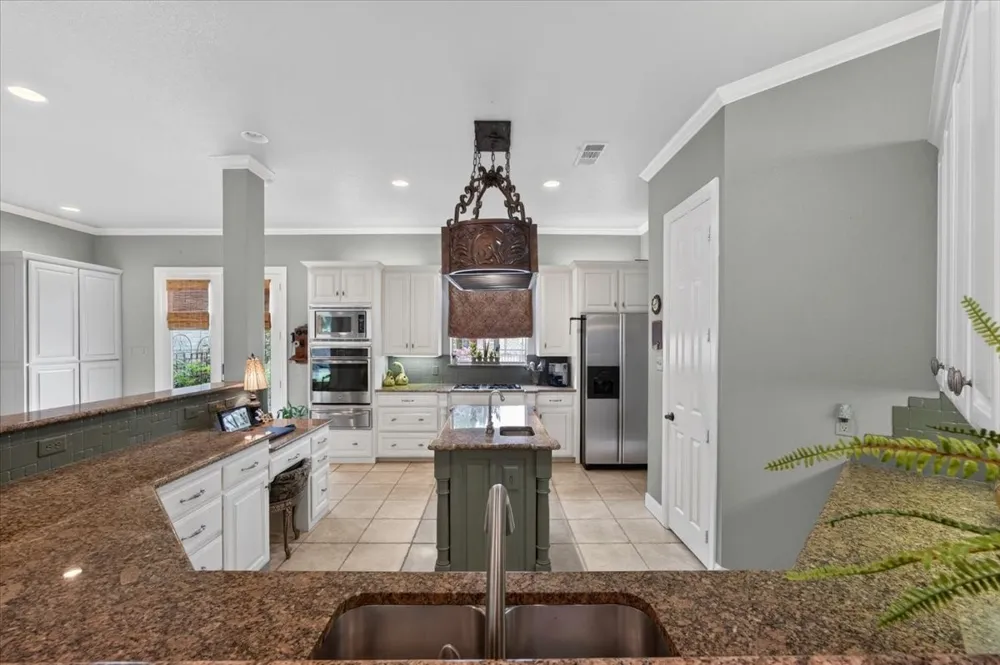 5133 Sealands Lane Fort Worth, TX 76116