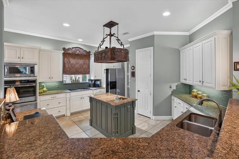 5133 Sealands Lane Fort Worth, TX 76116