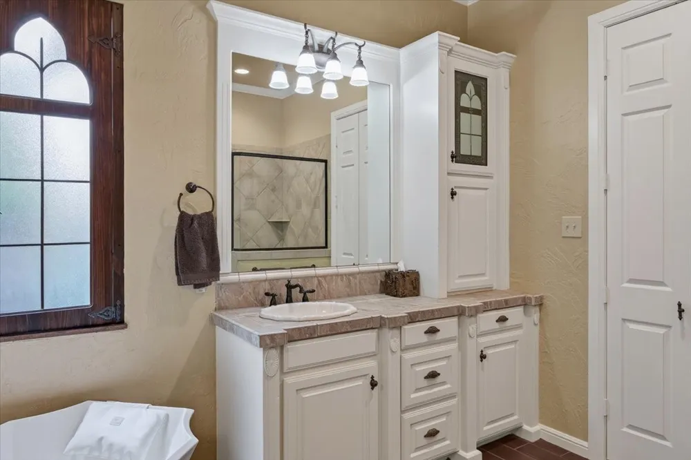 5133 Sealands Lane Fort Worth, TX 76116