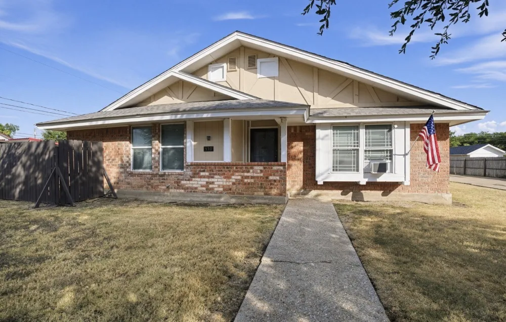 110 Kingsbury Way Hewitt, TX 76643