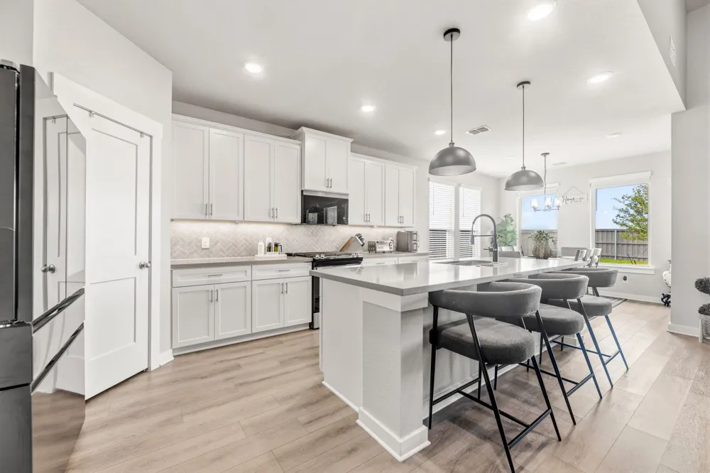 3149 Redbud Flower Trail Venus, TX 76084