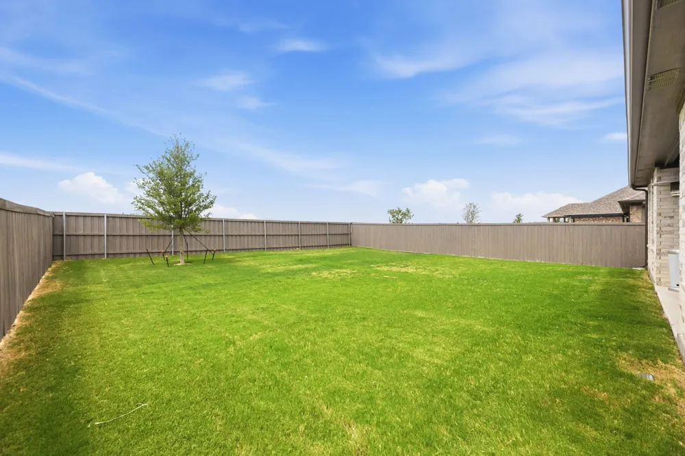 3149 Redbud Flower Trail Venus, TX 76084