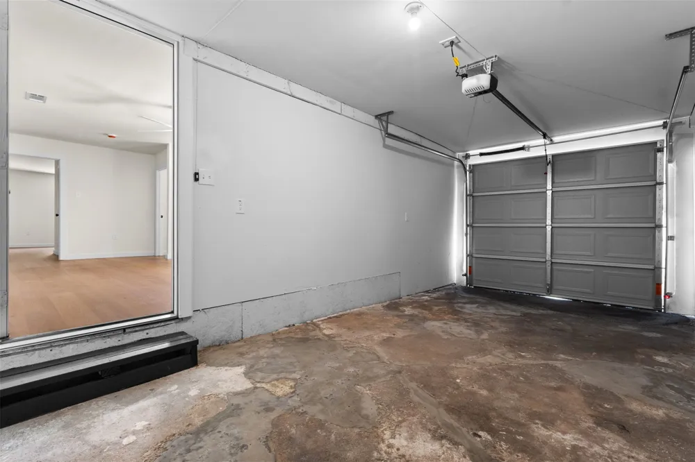 513 E Union Bower Road Irving, TX 75061