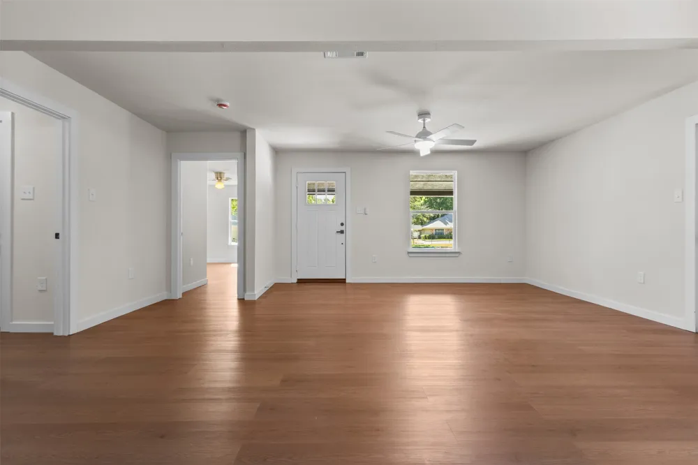 513 E Union Bower Road Irving, TX 75061