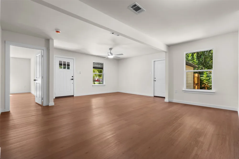 513 E Union Bower Road Irving, TX 75061
