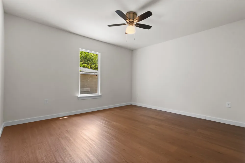513 E Union Bower Road Irving, TX 75061