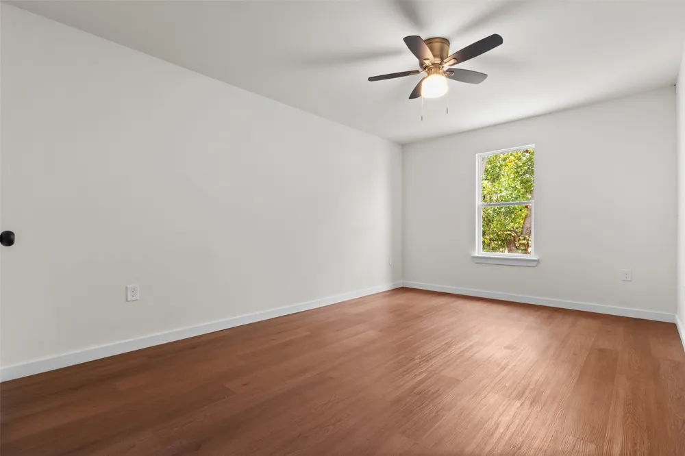 513 E Union Bower Road Irving, TX 75061