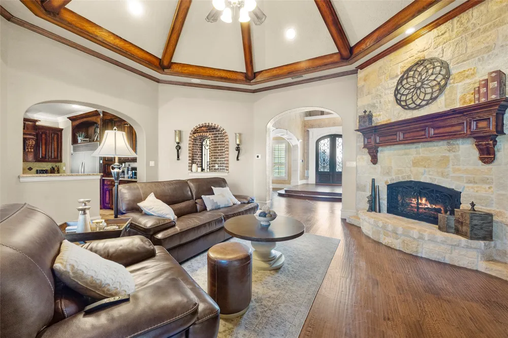 1057 Kingsbridge Lane McLendon Chisholm, TX 75032
