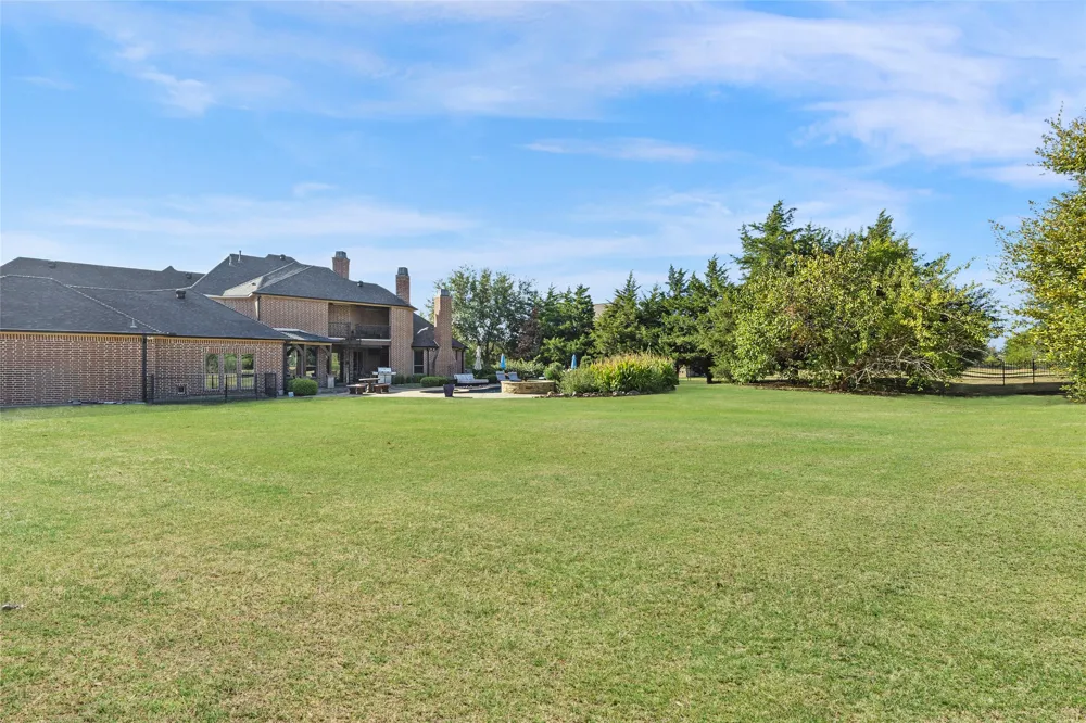 1057 Kingsbridge Lane McLendon Chisholm, TX 75032