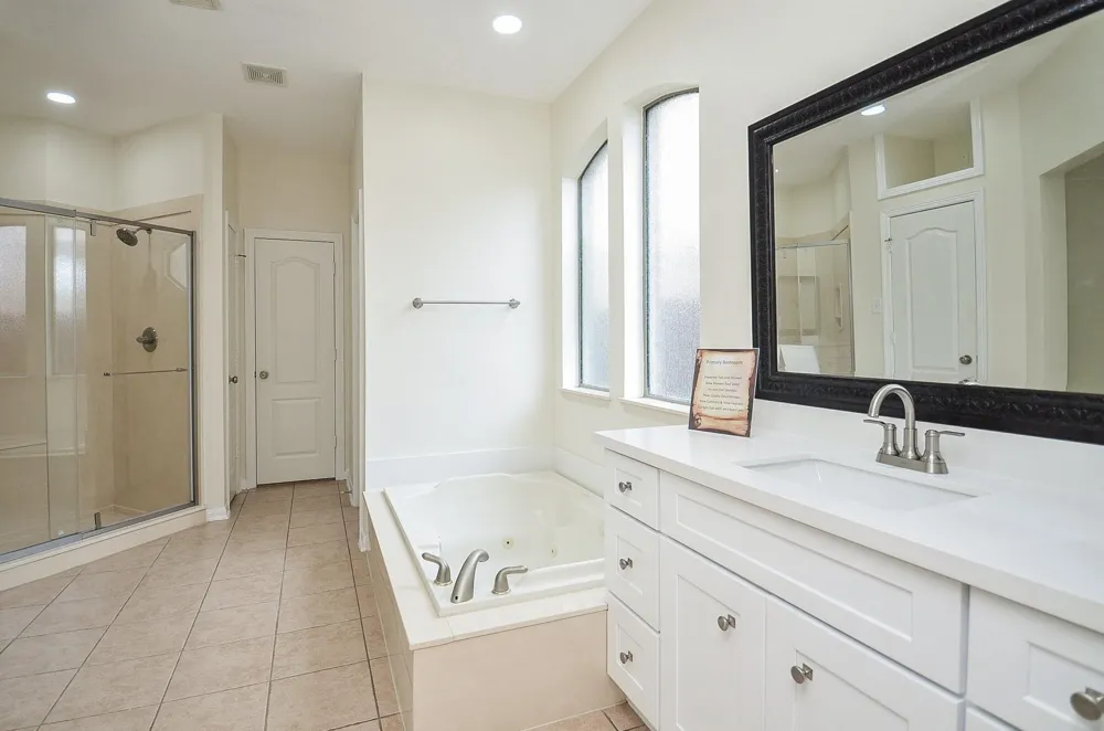 2735 Driftwood Drive Manvel, TX 77578