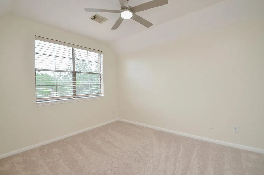 2735 Driftwood Drive Manvel, TX 77578