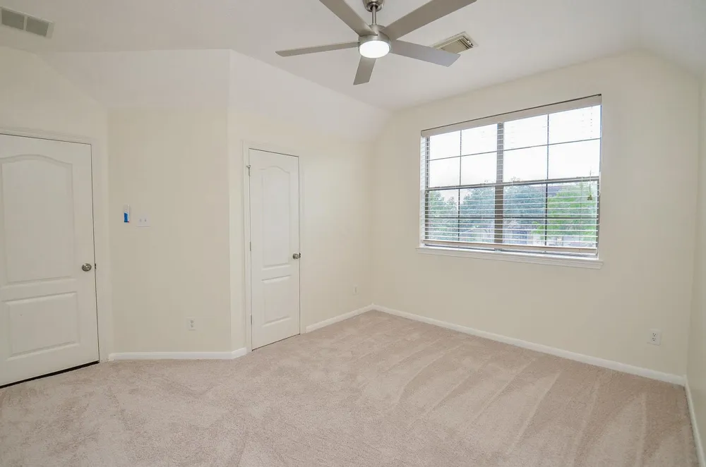 2735 Driftwood Drive Manvel, TX 77578