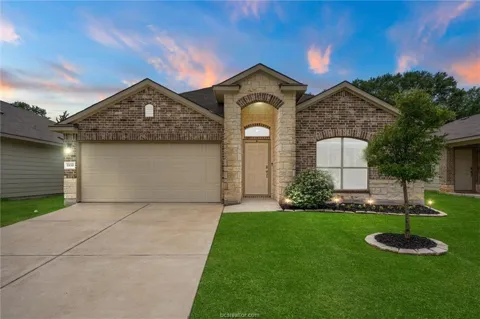 1939 Thorndyke Lane