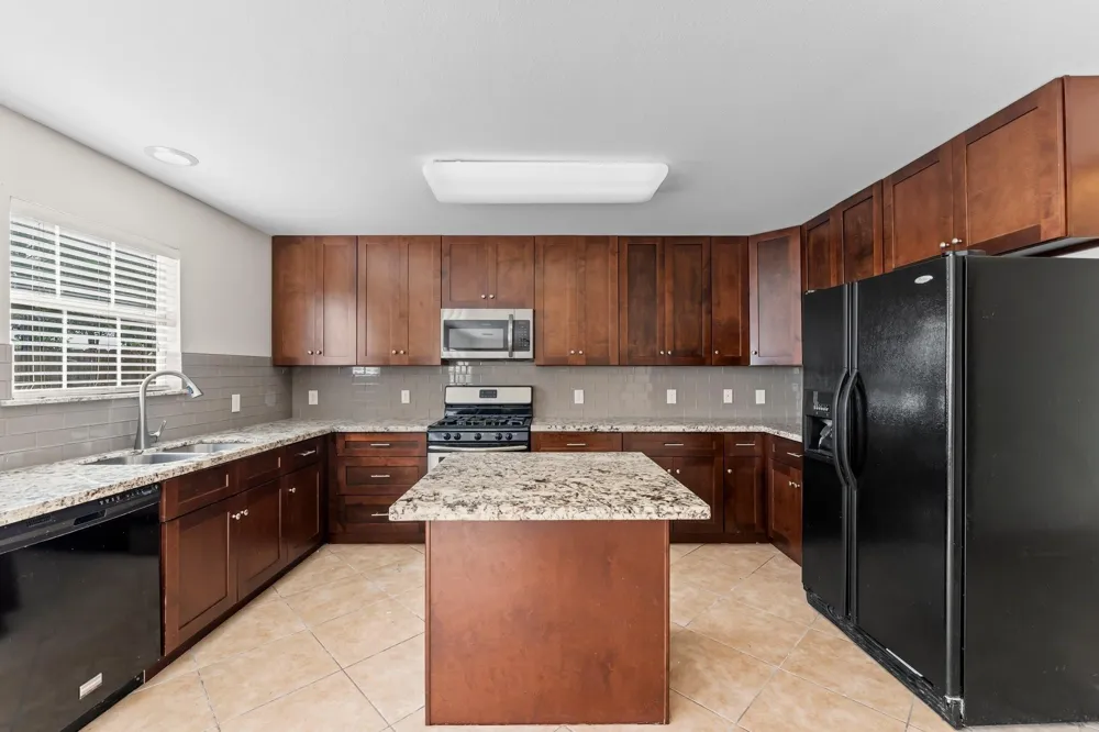 29554 N Legends Bend North Houston, TX 77386