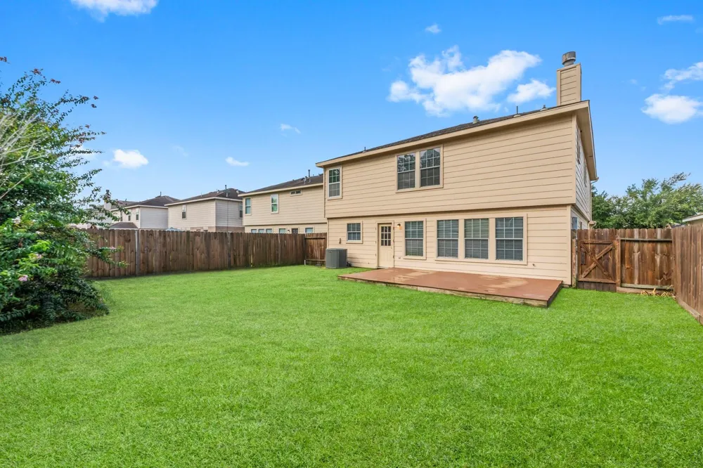 29554 N Legends Bend North Houston, TX 77386