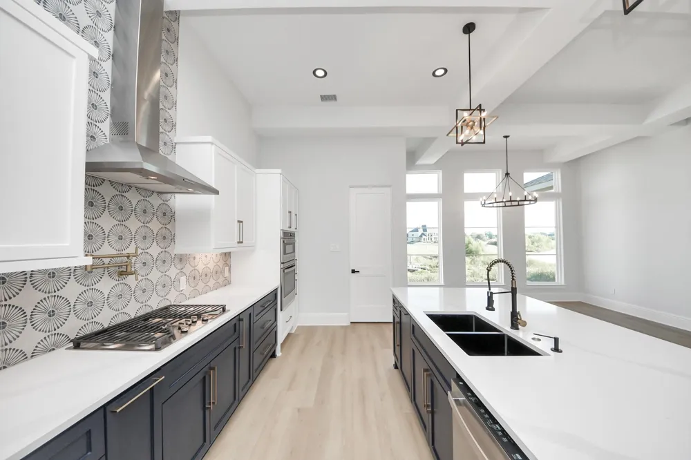 299 Peninsula Point Drive Montgomery, TX 77356