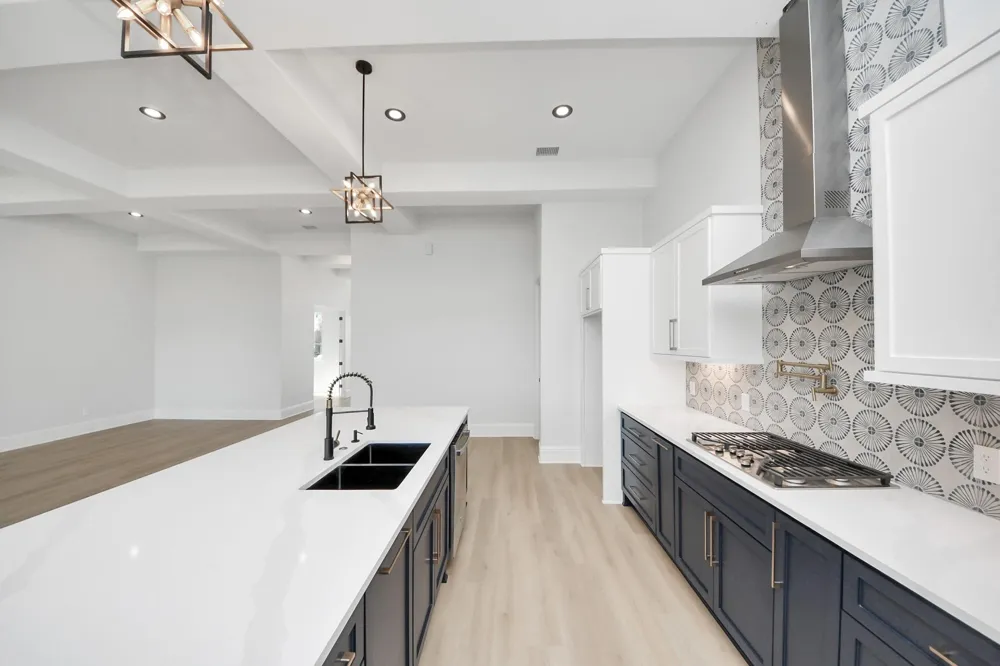299 Peninsula Point Drive Montgomery, TX 77356
