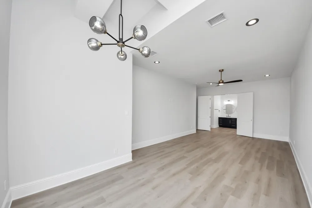 299 Peninsula Point Drive Montgomery, TX 77356