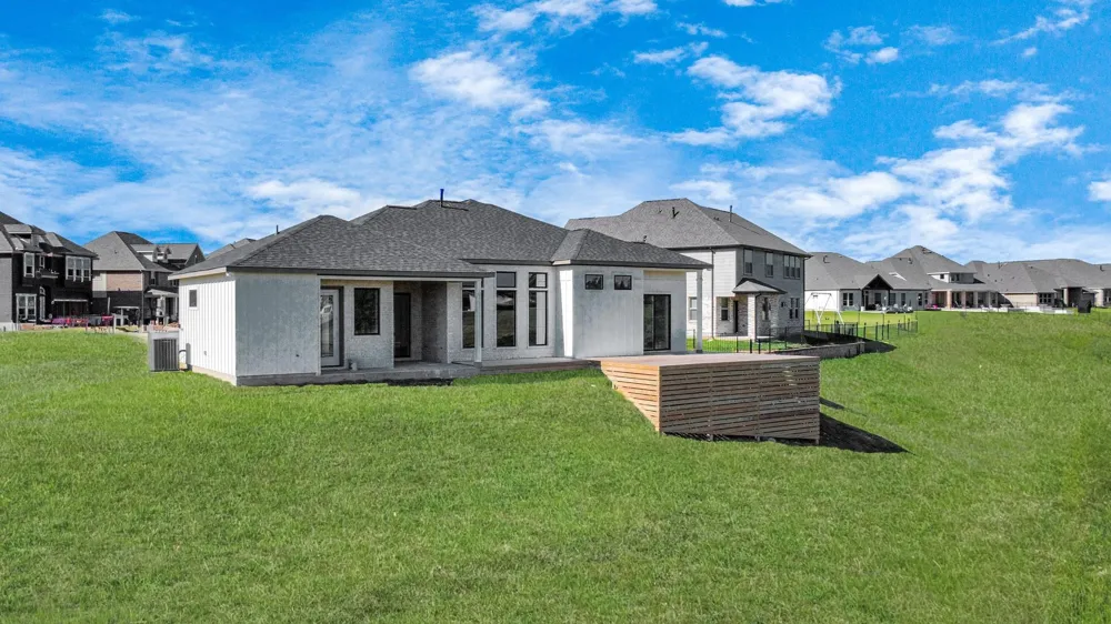 299 Peninsula Point Drive Montgomery, TX 77356