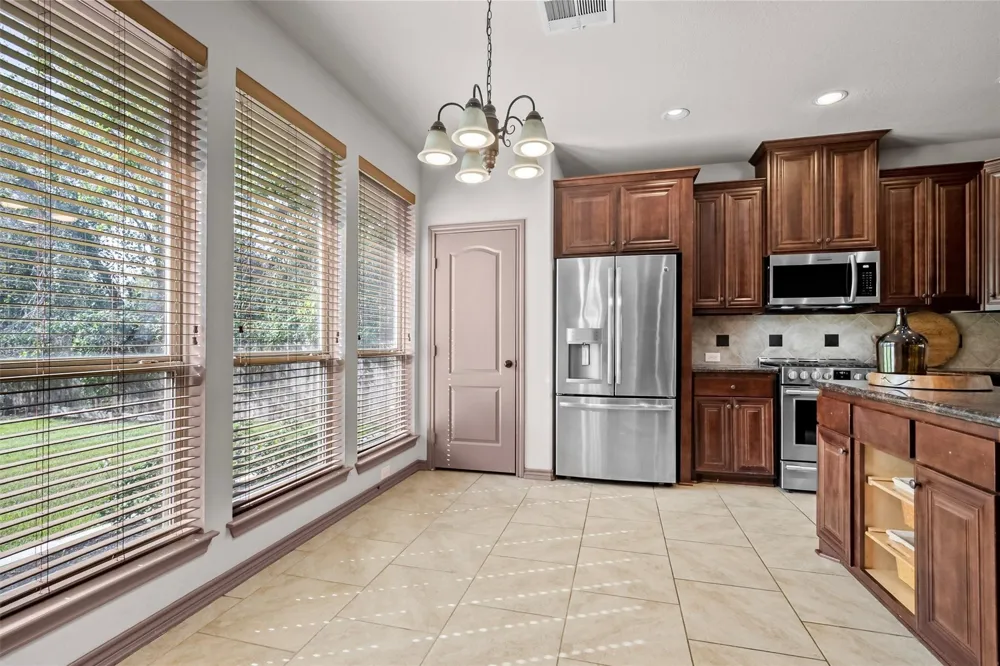 1519 Felder Street Navasota, TX 77868
