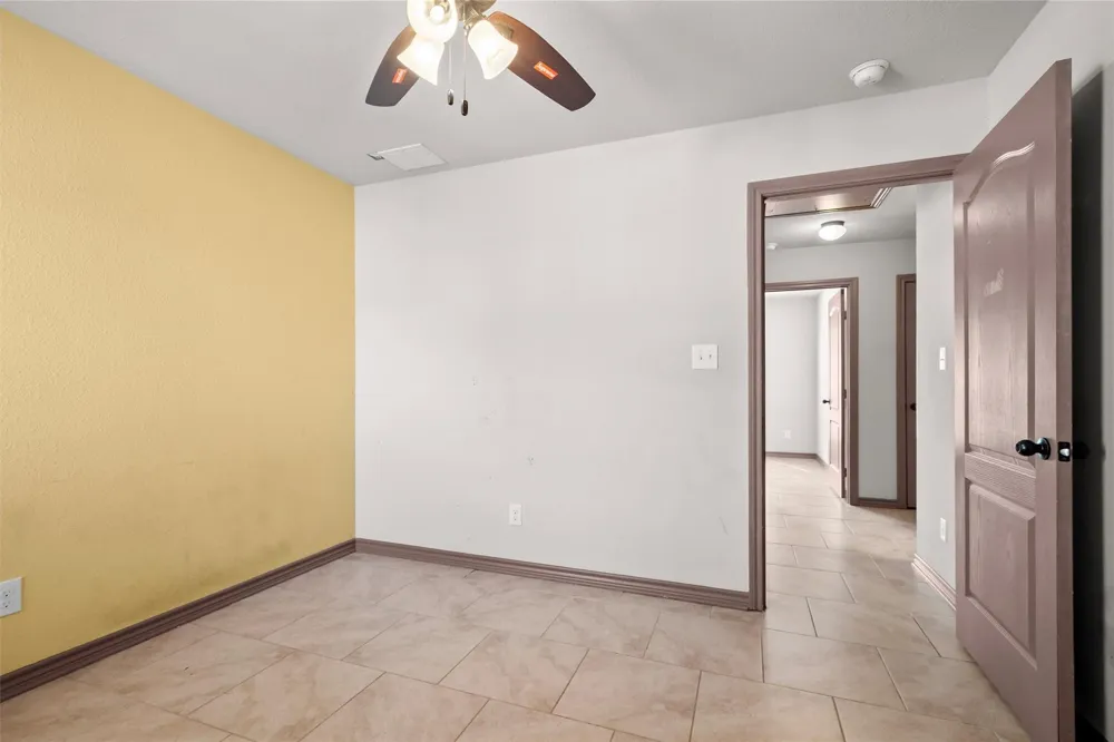 1519 Felder Street Navasota, TX 77868