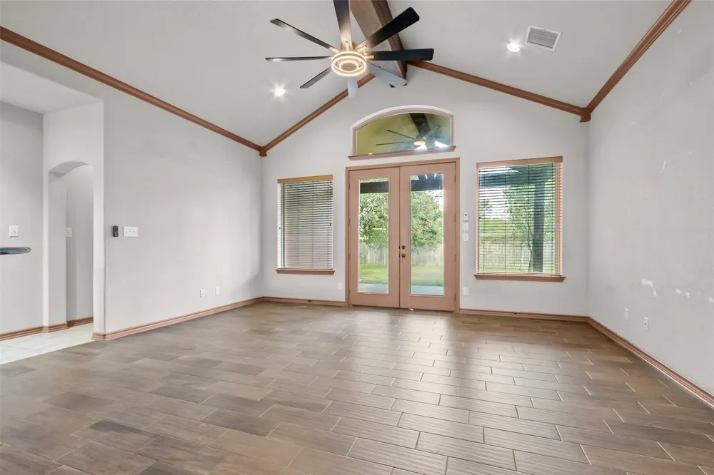 1519 Felder Street Navasota, TX 77868