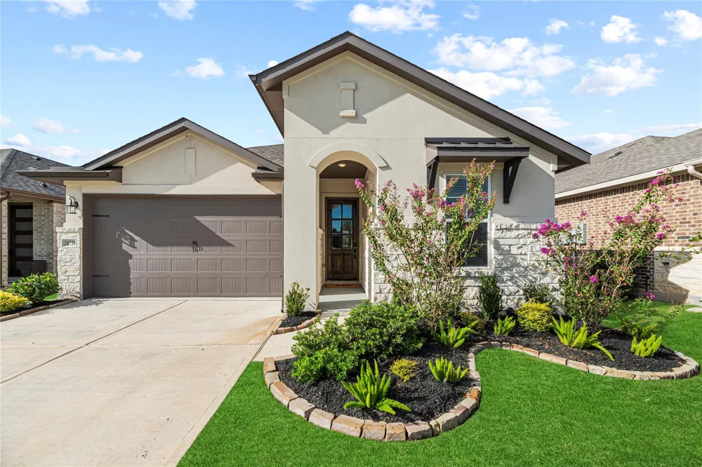 18730 Sweetwater Springs Dr Drive Cypress, TX 77433
