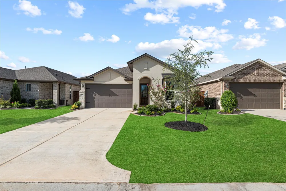 18730 Sweetwater Springs Dr Drive Cypress, TX 77433