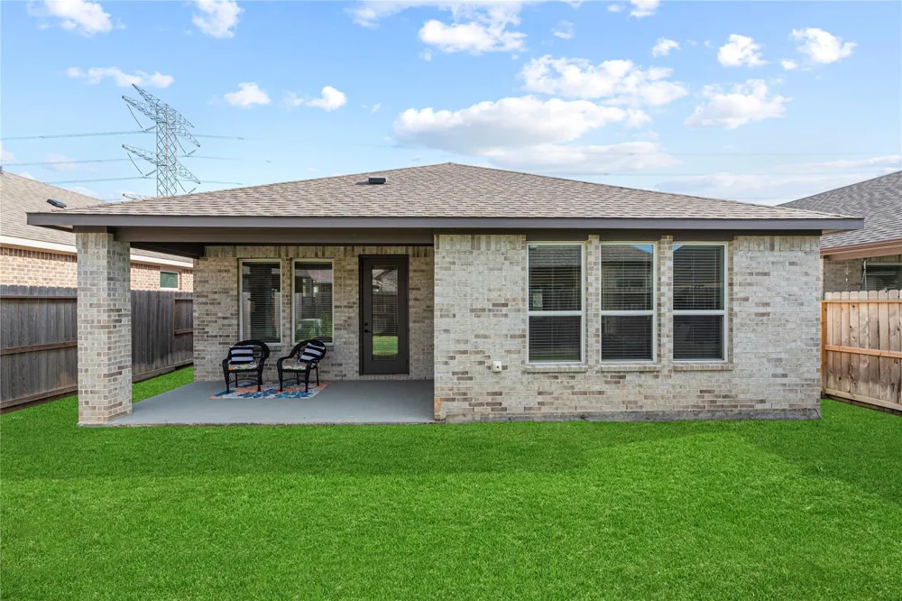18730 Sweetwater Springs Dr Drive Cypress, TX 77433