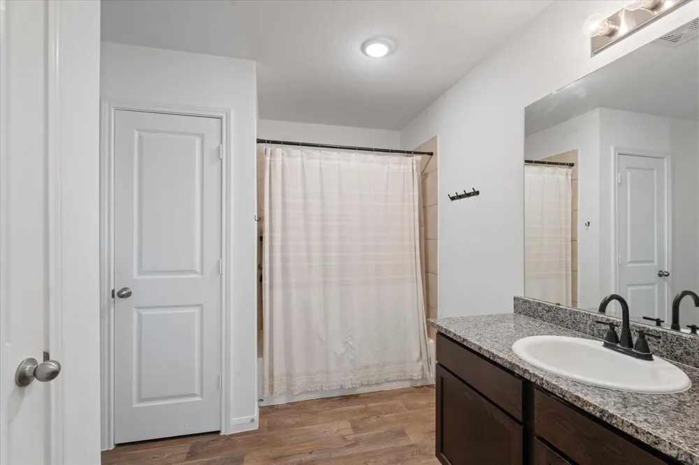 2012 Road 5714 Cleveland, TX 77327