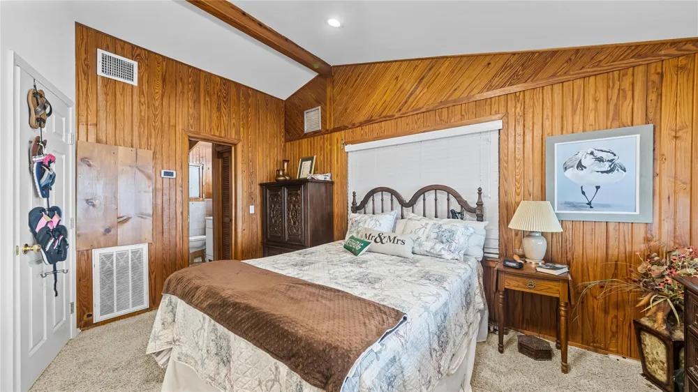 1417 8th Street Dickinson, TX 77539