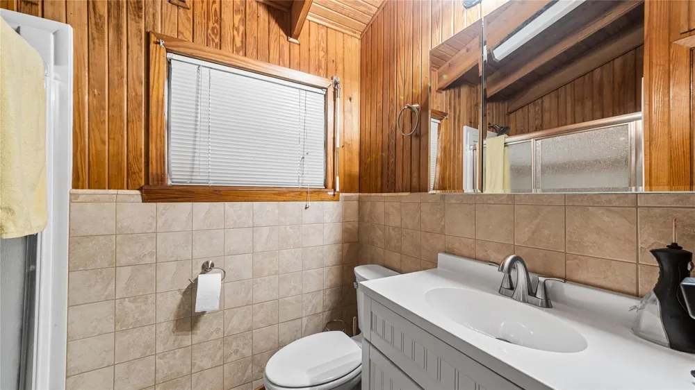 1417 8th Street Dickinson, TX 77539