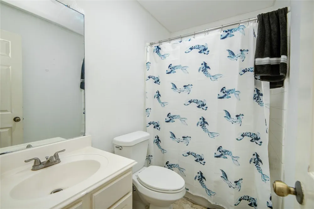 21002 Vista Trace Drive Houston, TX 77073