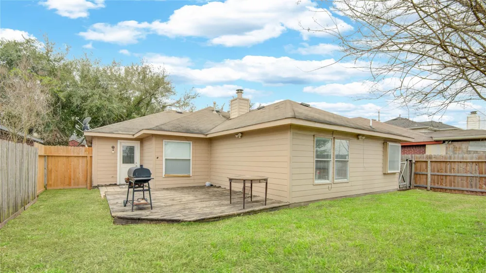 21002 Vista Trace Drive Houston, TX 77073