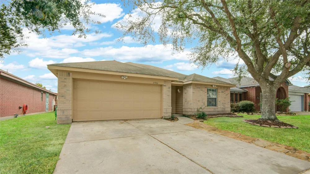 21002 Vista Trace Drive Houston, TX 77073