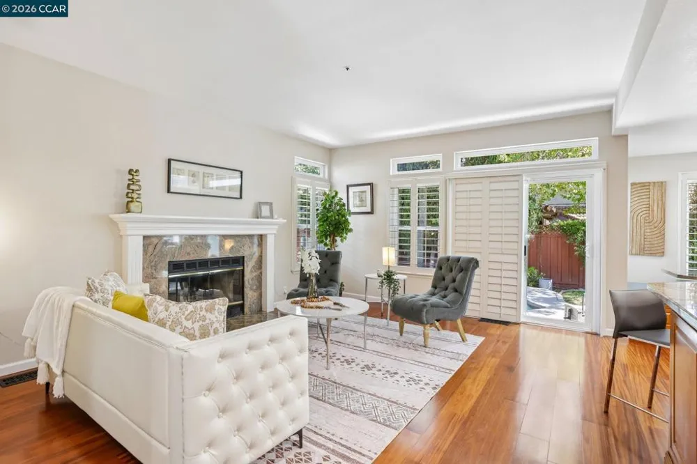 384 Via Loma Morgan Hill, CA 95037