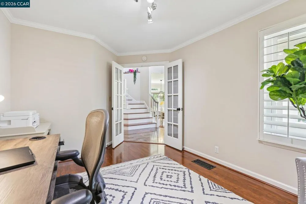384 Via Loma Morgan Hill, CA 95037