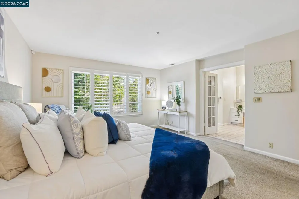 384 Via Loma Morgan Hill, CA 95037