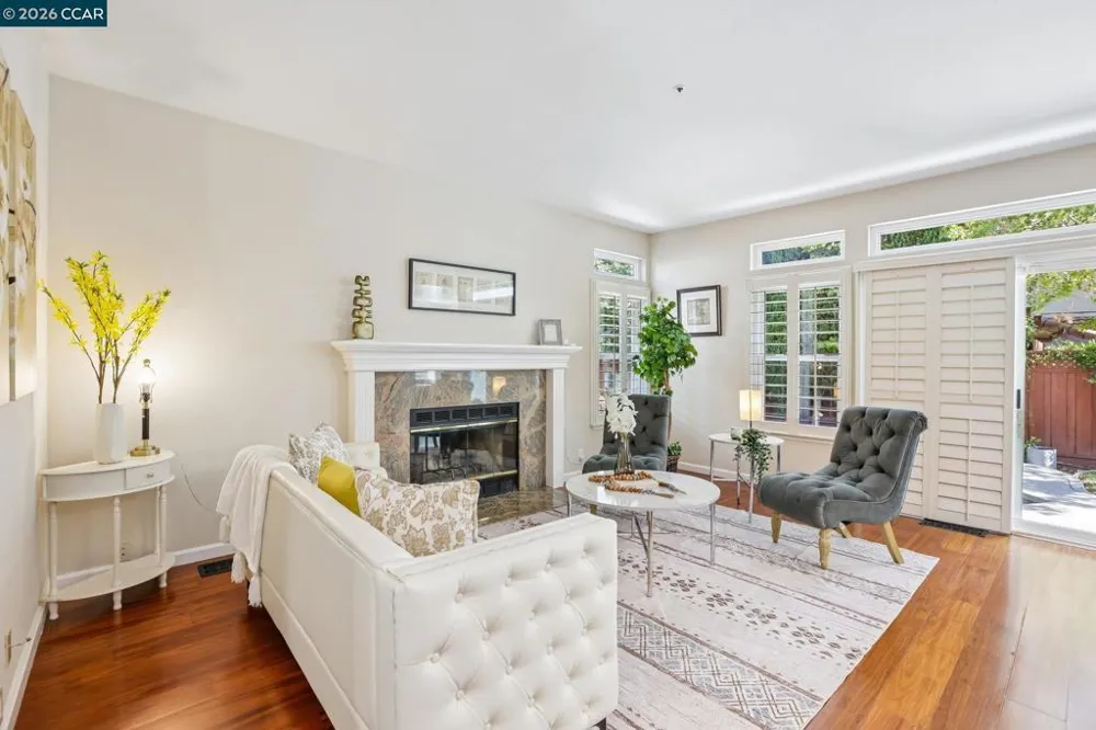 384 Via Loma Morgan Hill, CA 95037