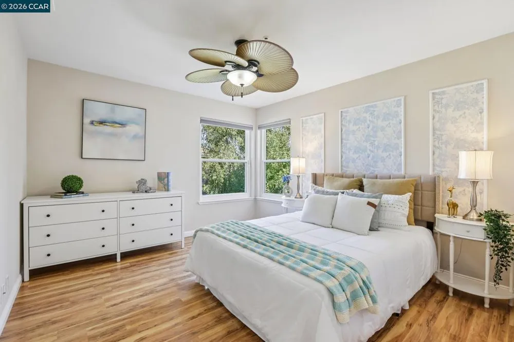 384 Via Loma Morgan Hill, CA 95037