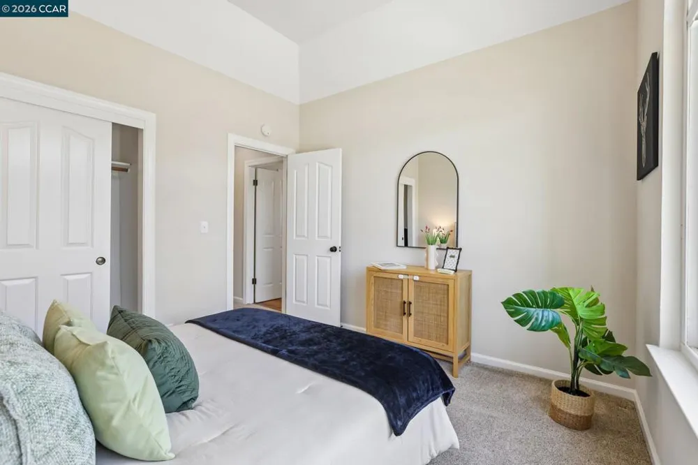384 Via Loma Morgan Hill, CA 95037