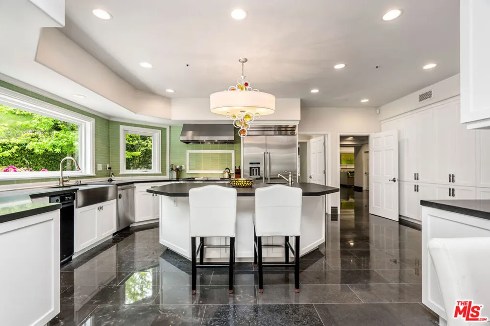 204 Bell Canyon Road Bell Canyon, CA 91307