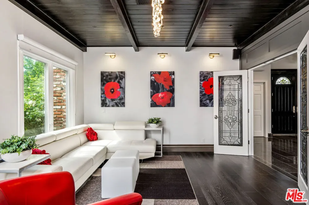 204 Bell Canyon Road Bell Canyon, CA 91307