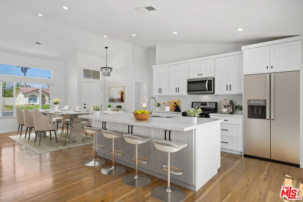 30488 Colonial Drive Cathedral City, CA 92234