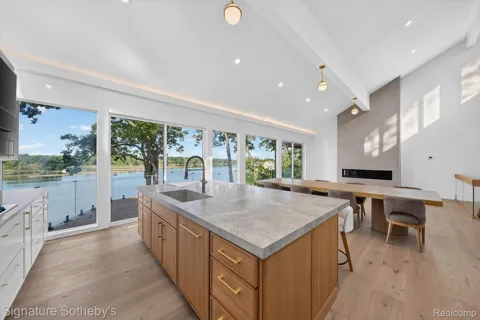 4451 Rolling Pine Drive