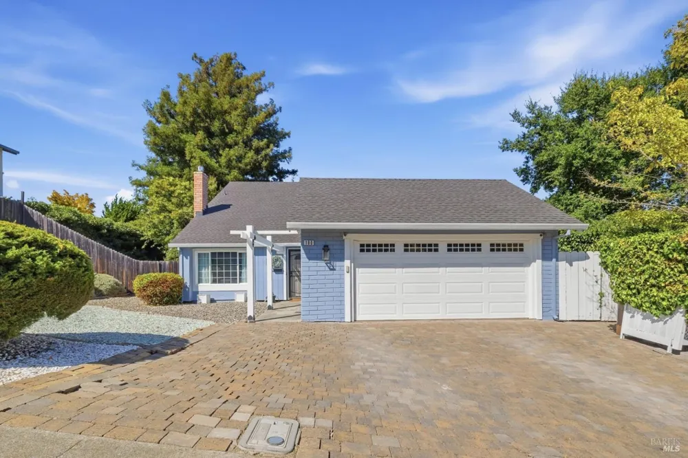 180 Carlisle Way Benicia, CA 94510
