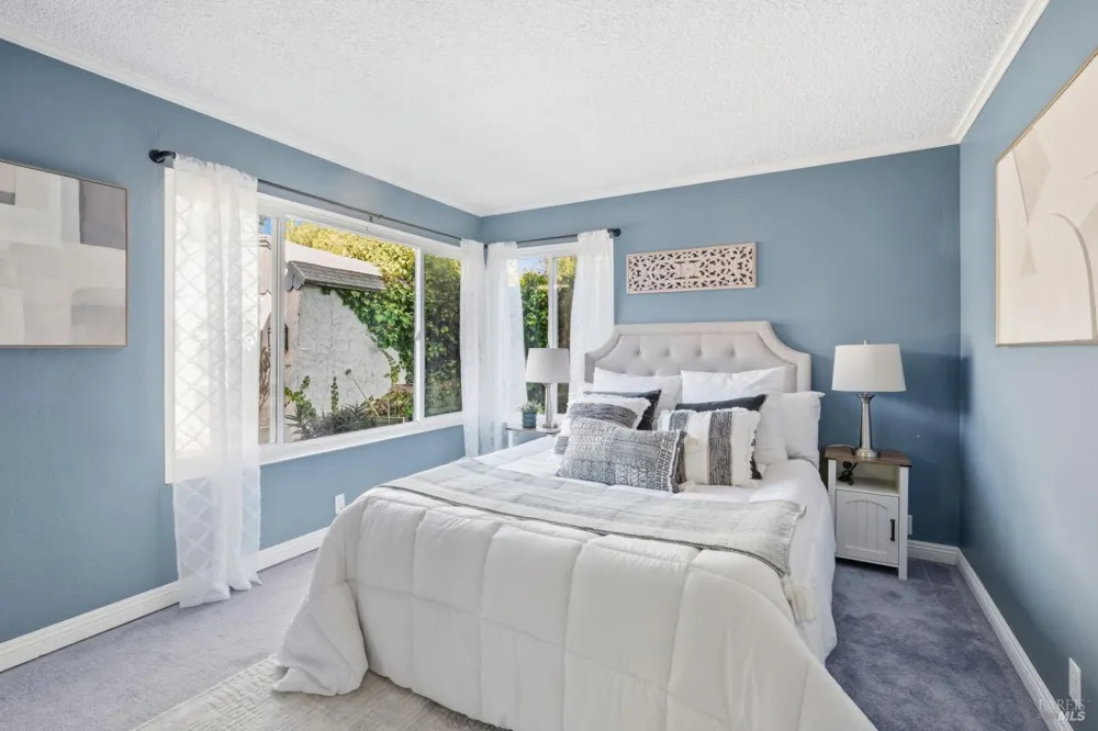 180 Carlisle Way Benicia, CA 94510